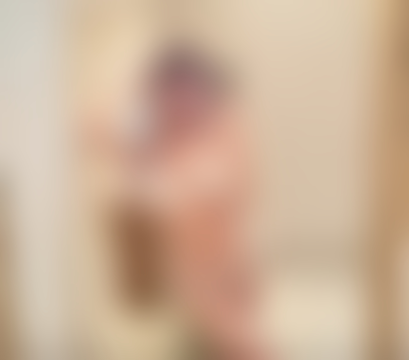 Escorts Kent Canterbury - Photos for New Blonde Party Back in Town